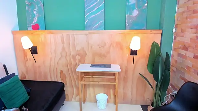 milavega  online show from December 20, 3:21 am