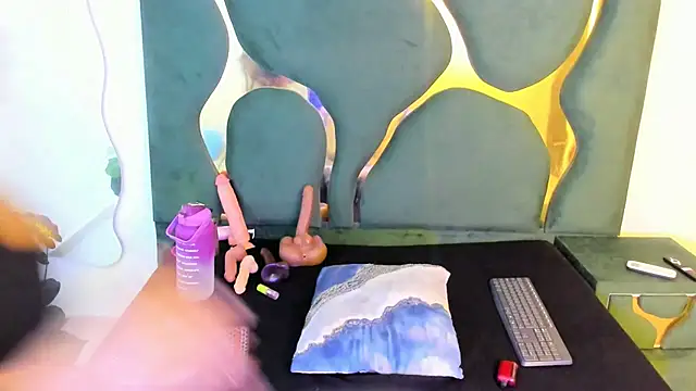 lollytammyasm online show from September 19, 5:06 am