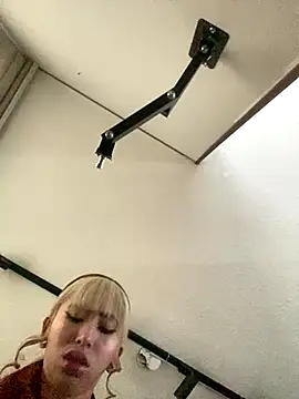 Sallem Pink online show from December 16, 11:27 am