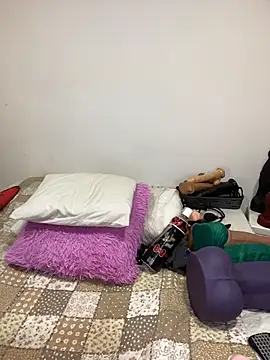 charlloteevans X online show from March 23, 1:34 am