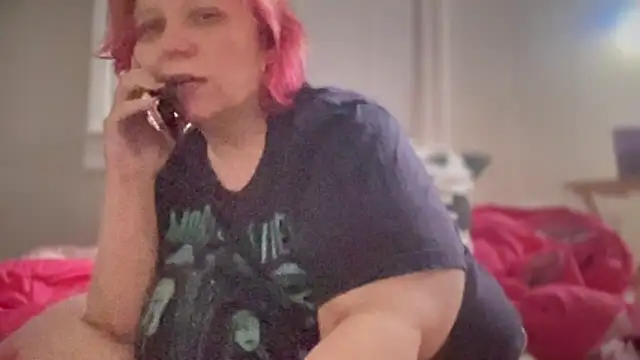 g0lden are0las89 online show from June 11, 5:48 am