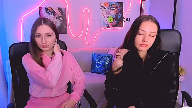 eva smiith  online show from February 2, 6:56 am