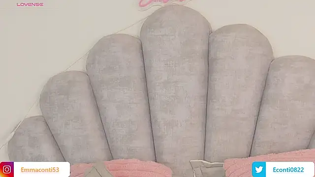 emma-conti2 online show from January 19, 4:03 pm