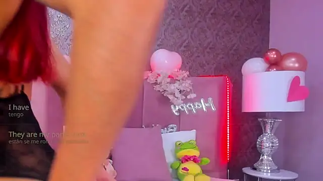 amber sparkle online show from March 5, 3:30 pm