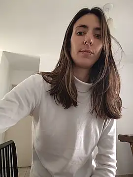 sweetsinxxx online show from April 9, 4:23 pm