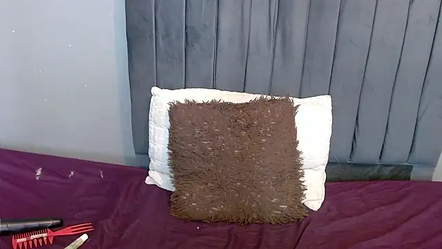 ChubbyBuddyxXx online show from January 17, 11:12 pm