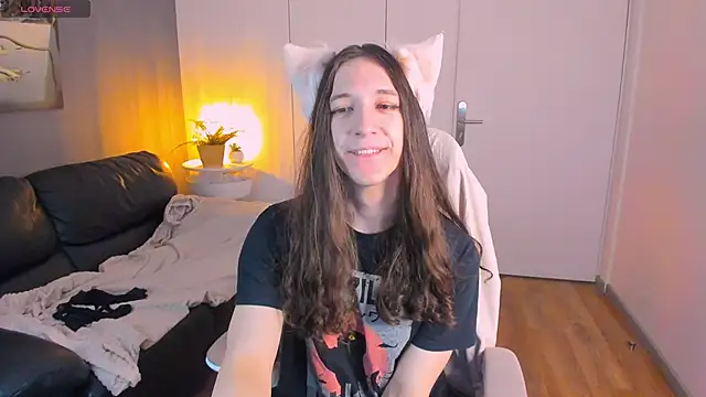 SilverMuse online show from April 9, 12:57 am