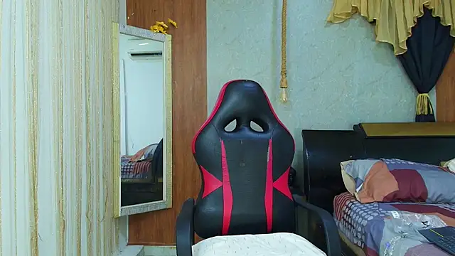 jesica wilson online show from April 1, 1:06 am