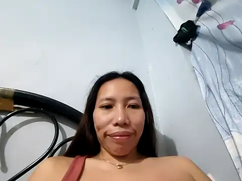 Snapshot of PrettyChel chatting on September 27, 8:43 am PrettyChel online show from September 27, 8:43 am