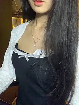 Nhinhi18 online show from March 25, 5:16 pm