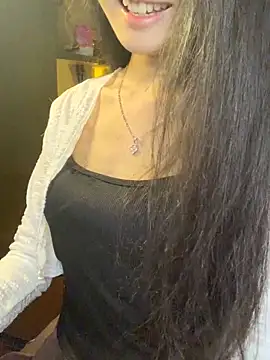 Nhinhi18 online show from April 21, 3:19 pm