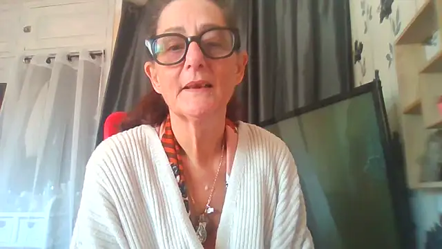 Mistress-Ivy51 online show from April 24, 8:50 am