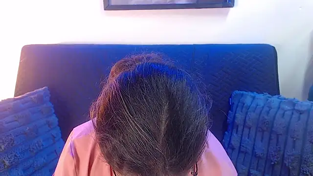 Linda banks  online show from November 15, 1:50 am