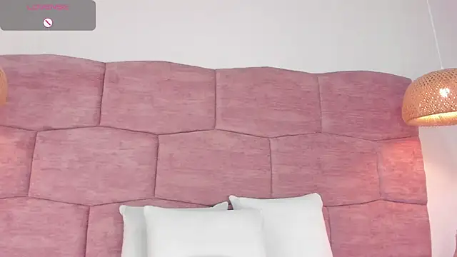 dani velvet online show from October 10, 4:17 am