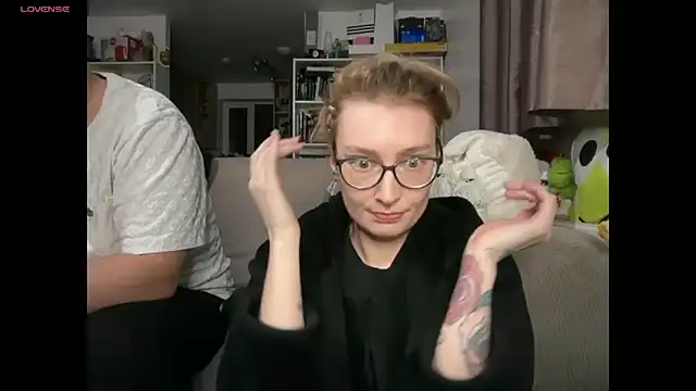 harleyblair online show from March 3, 11:11 pm