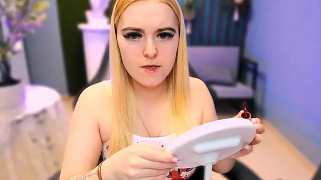 Stef Nicks online show from March 6, 9:04 am