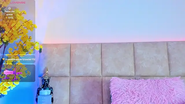 KarolBlanco online show from October 4, 7:40 pm