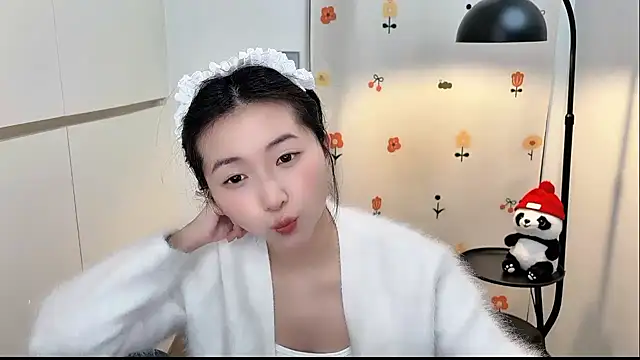 Rosalind xixi online show from December 5, 9:21 am