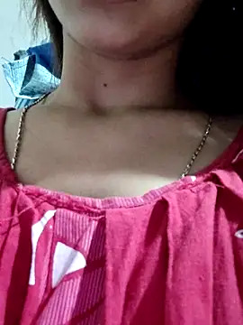 Snapshot of sana-5 chatting on October 18, 2:42 pm sana-5 online show from October 18, 2:42 pm