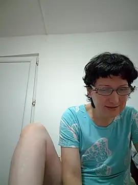 Vera Elle online show from December 14, 5:30 pm