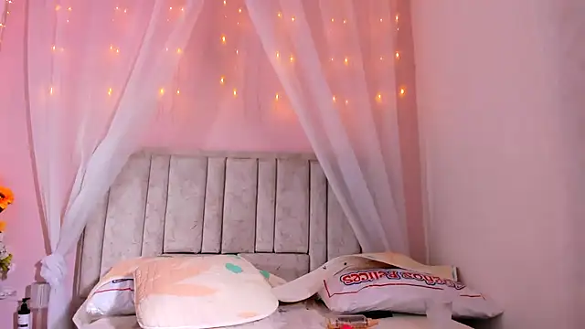 Rachellcooperrr online show from September 30, 5:46 am