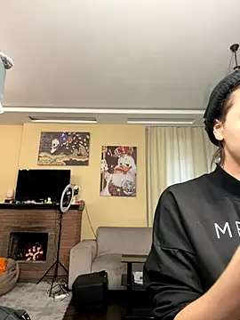 Miranda Kerry online show from November 6, 6:30 am