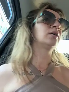 EvvaMur online show from November 14, 4:01 am