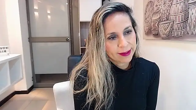 DianaPearls online show from February 12, 11:12 am