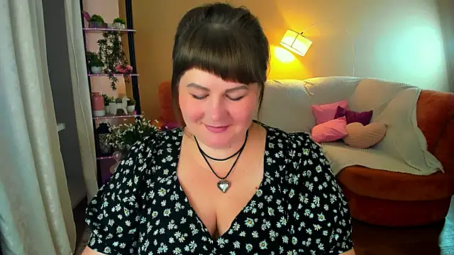 CrystaalStaar online show from September 13, 7:22 pm