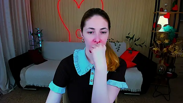 SensitiveSooul online show from April 12, 7:16 pm