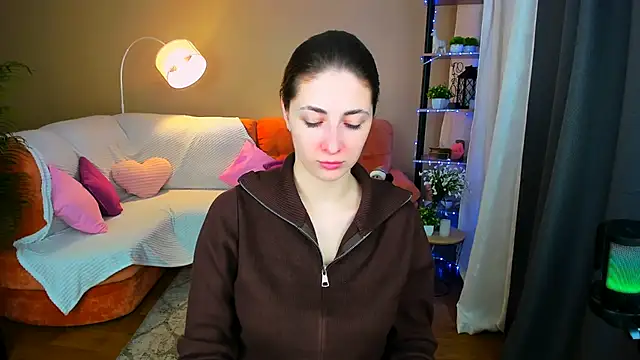 SensitiveSooul online show from November 15, 5:25 pm