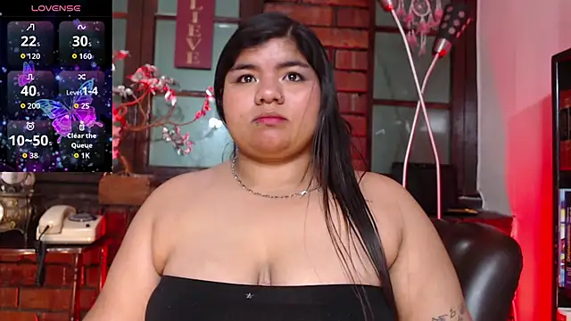 Lia Arellano online show from October 25, 7:32 pm