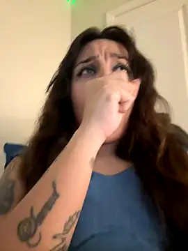 CharmingMaddie online show from November 8, 3:33 am