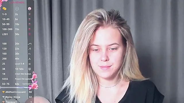 AngelAnty online show from November 1, 3:27 pm