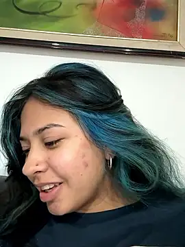 lynn9000 online show from January 15, 11:00 pm