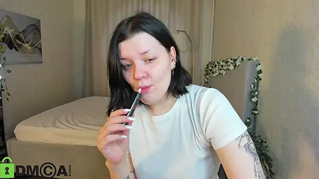 Michele Greenn online show from November 15, 3:29 am