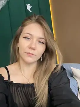 VeraHaze online show from October 21, 2:59 am