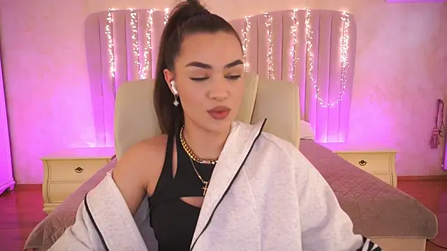 EricaSin online show from March 21, 2:22 pm