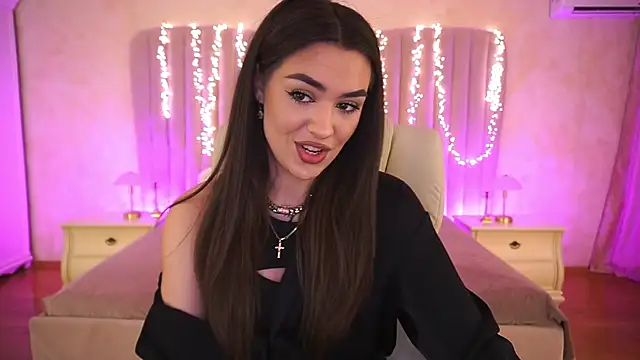 EricaSin online show from April 10, 1:17 pm