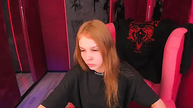 Selen hells weet online show from October 5, 4:56 pm