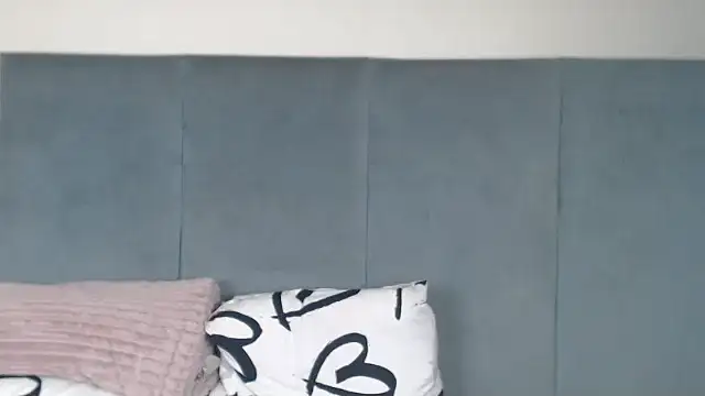 Jah-Queen online show from November 28, 8:12 pm