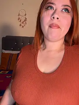 maddy Bloomm online show from February 16, 6:30 pm