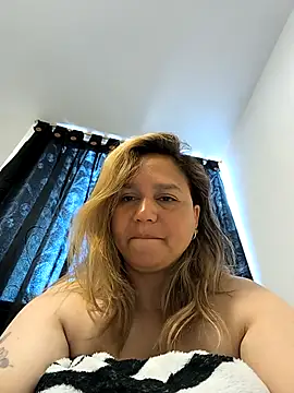 haashkyo online show from April 22, 2:14 pm