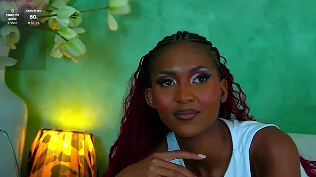 Izzie Sugar online show from September 13, 7:55 pm