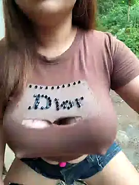 Snapshot of Akira_sera chatting on September 11, 1:50 am Akira sera online show from September 11, 1:50 am