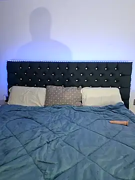 Couplexxx10xh online show from October 29, 6:10 pm