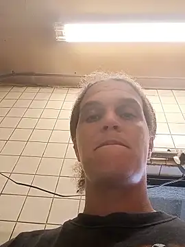 sarahkat86 online show from January 12, 8:58 pm