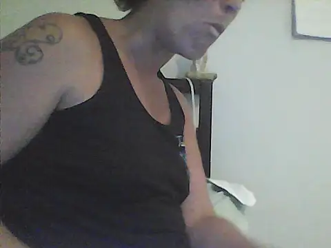 sarahkat86 online show from March 26, 1:19 am