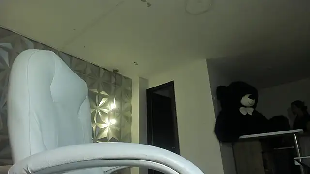 hellen tease online show from March 9, 12:41 pm