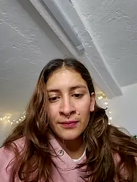 aytanna torrez online show from December 3, 12:29 pm